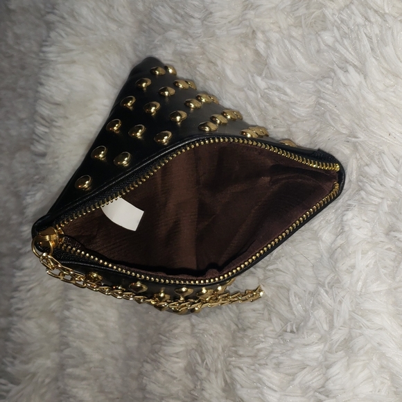 Used triangle shaped wrist purse - Picture 3 of 4